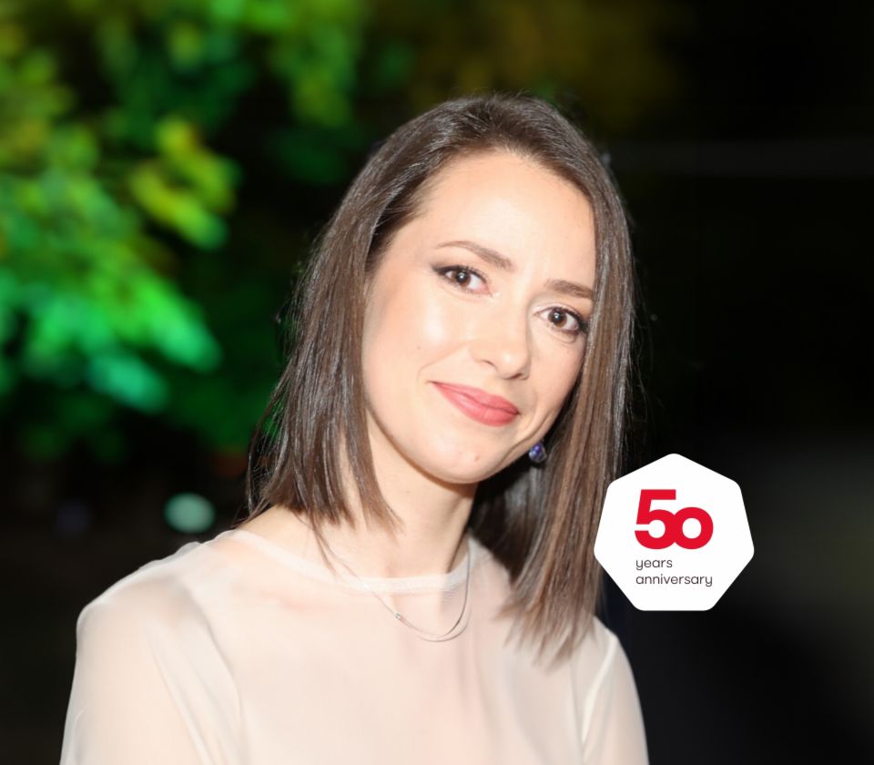 Portrét Dilyany Tanevovej, vedúcej podnikového a medzinárodného inkasa, EOS Bulgaria 
